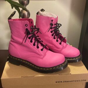 Dr. Martin's Air Wair 1460 Pascal Thrift Pink Boots size 7